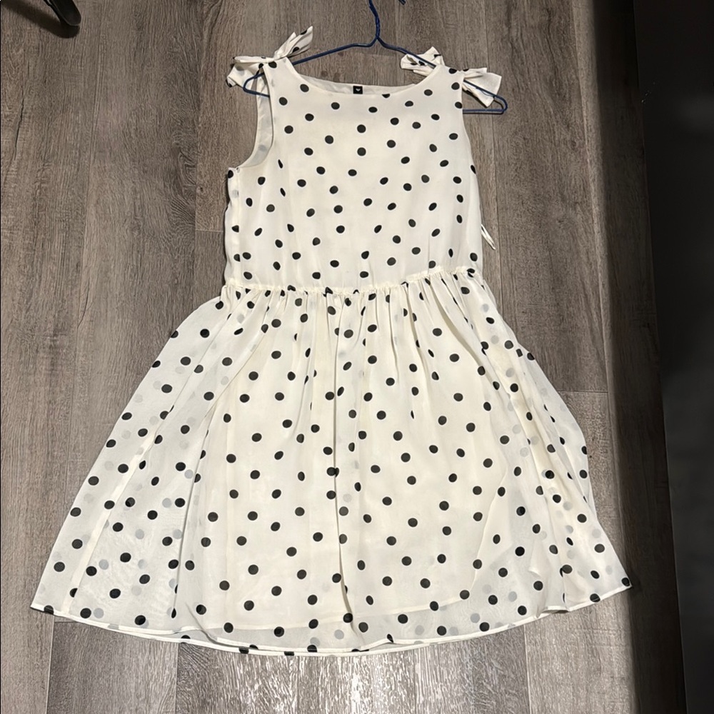Charming Polka Dot Dress new look US size 4